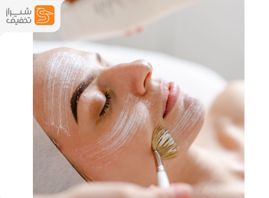 پاکسازی عمیق پوست با فیشیال تخصصی